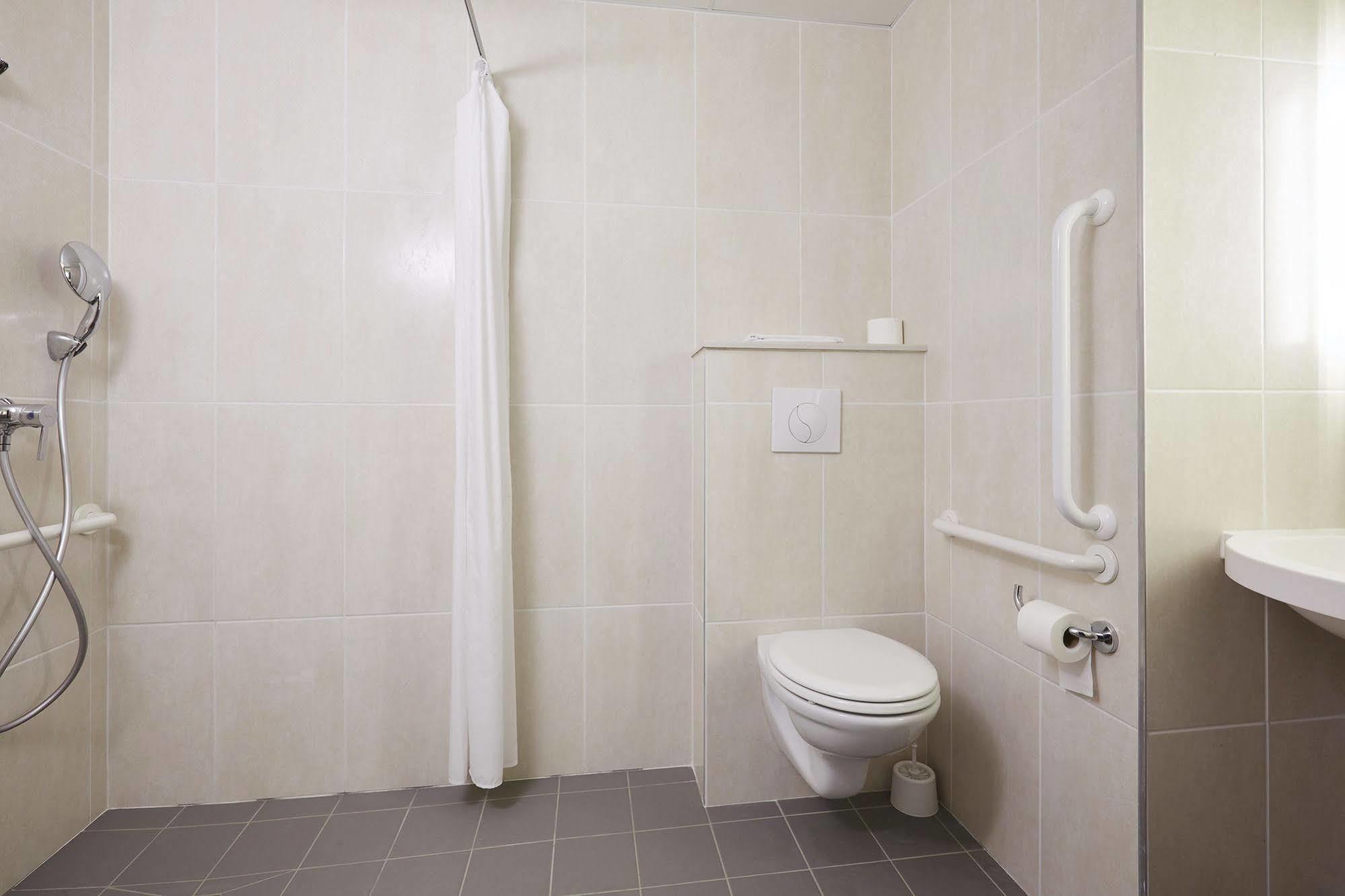 B&B Hotel Tours Parc Expo St-Avertin Saint-Avertin Εξωτερικό φωτογραφία